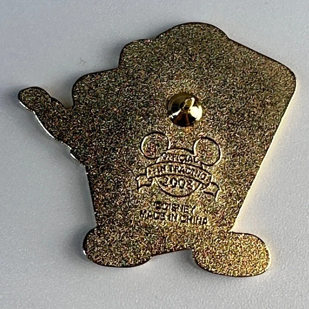 Mickey Mouse Through The Years Magician Disney Pin Trading 2008 Magic Card Trick